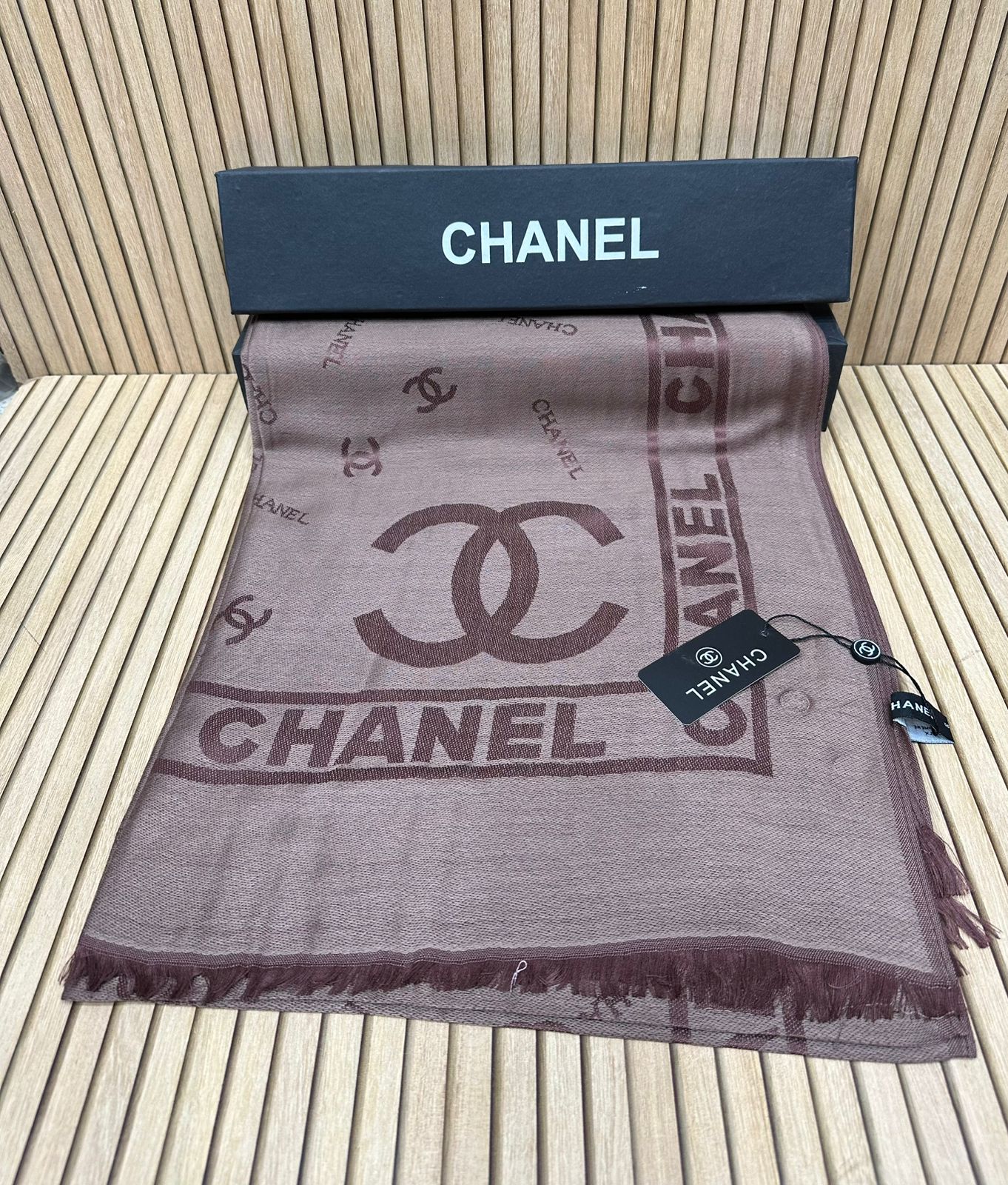 Luxury Jacquard Pashmina Scarf for Women – Soft Elegant Shawl & Winter Wrap (Multiple Colors)