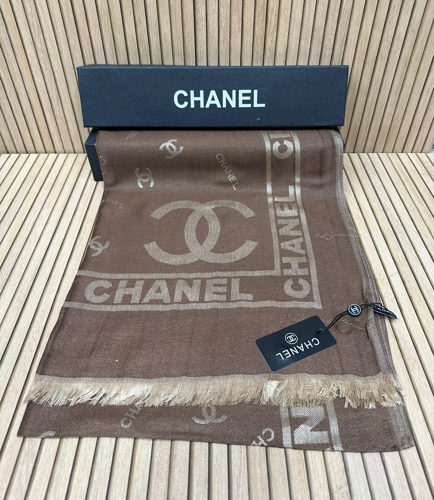 Luxury Jacquard Pashmina Scarf for Women – Soft Elegant Shawl & Winter Wrap (Multiple Colors)