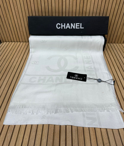 Luxury Jacquard Pashmina Scarf for Women – Soft Elegant Shawl & Winter Wrap (Multiple Colors)