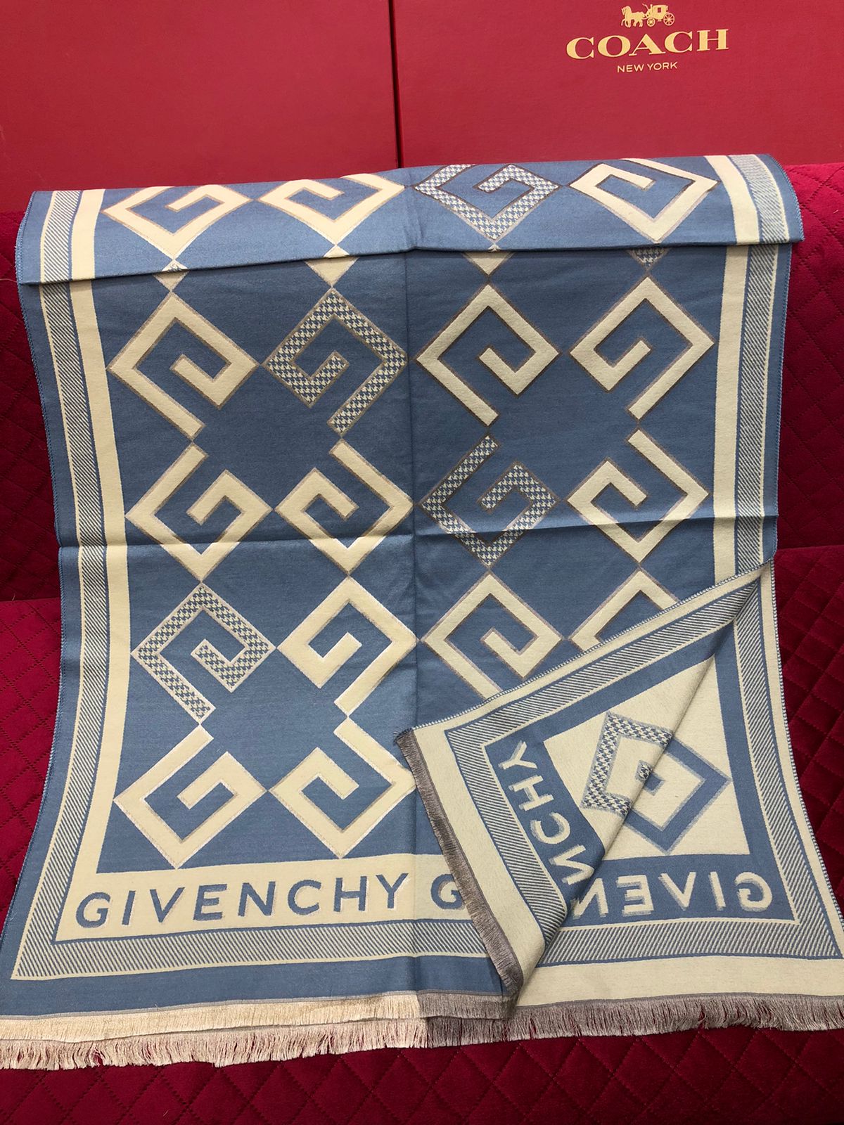 Soft Patterned Wool Shawl for Women – Warm Winter Scarf & Modest Wrap