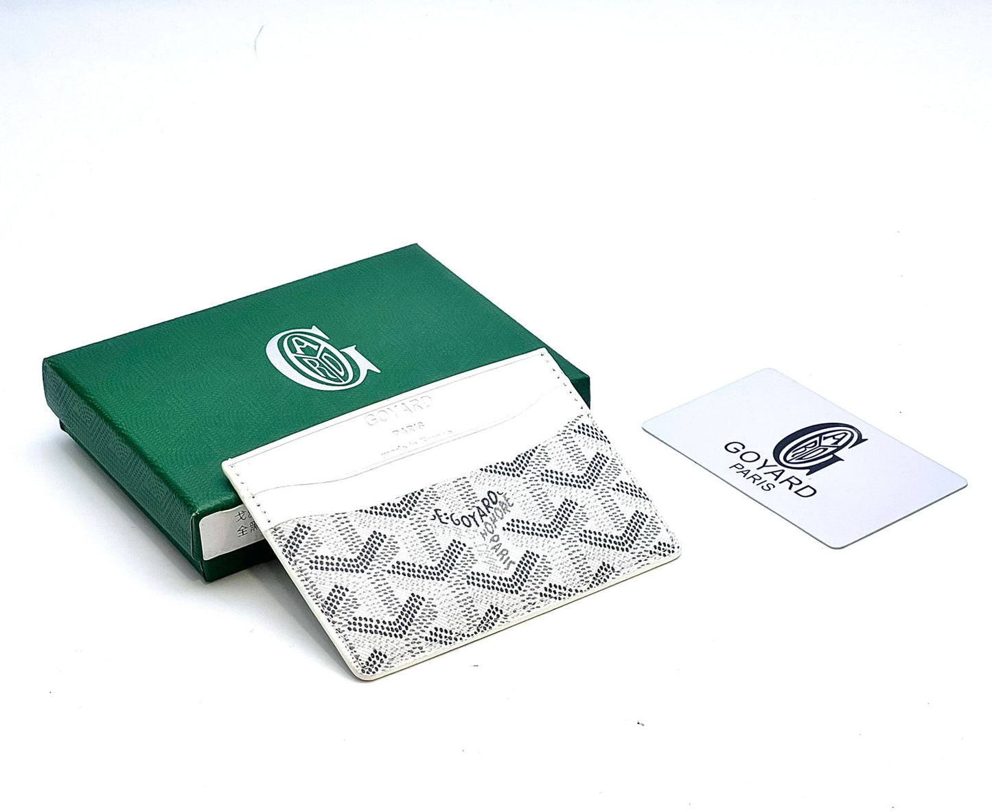 Luxury Style Slim Cardholder Wallet | Coated Canvas & Leather Texture | Minimalist 5-Slot Credit Card Case for Men & Women - Chevron Pattern