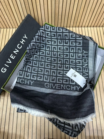 Luxury Pashmina Scarf for Women – Soft Winter Wrap with Woven Pattern