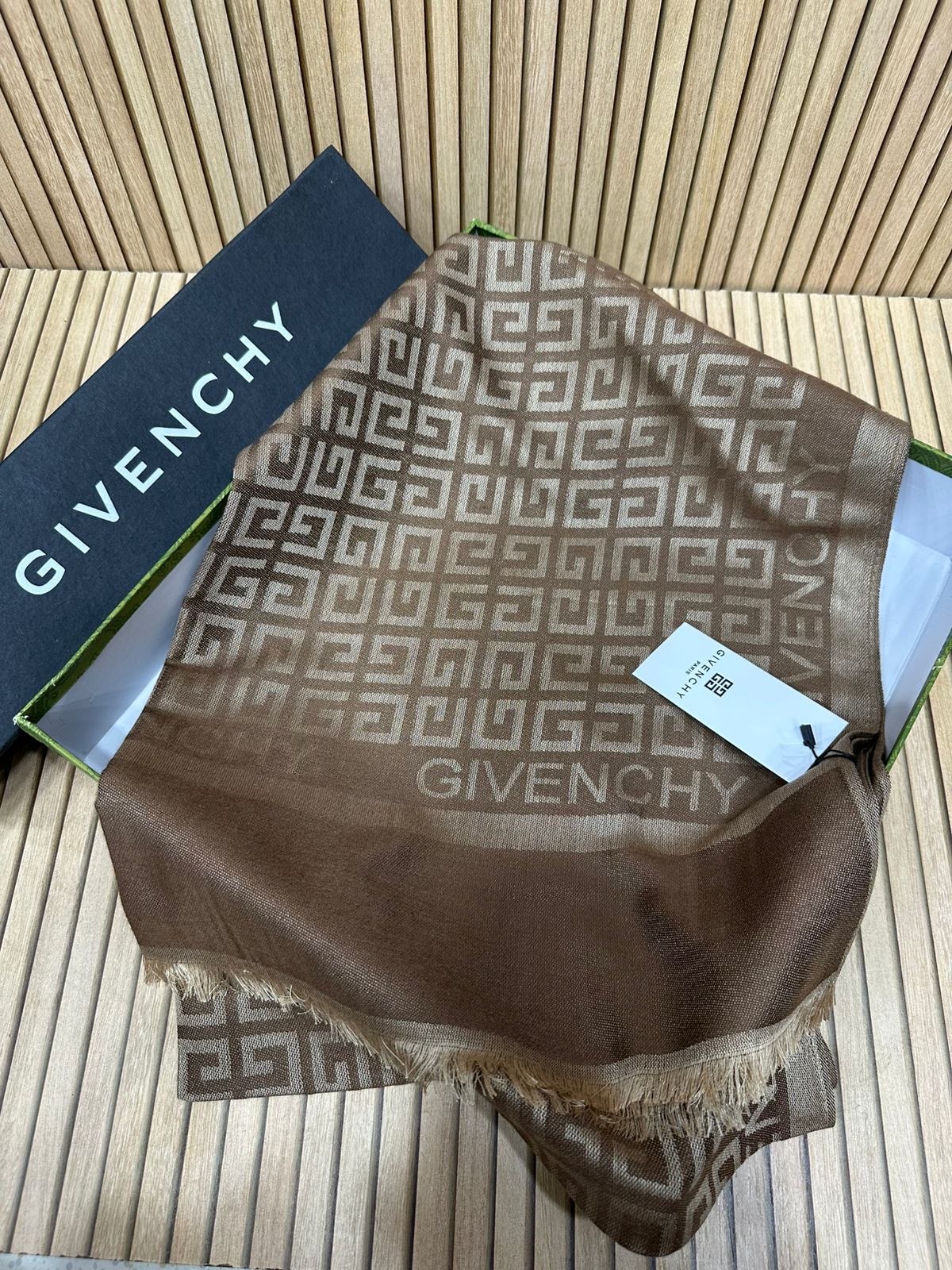 Premium Pashmina Scarf for Women – Soft Woven Winter Shawl & Stole