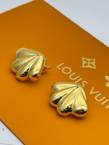 Gold-Tone Sculpted Heart Stud Earrings for Women | Minimal Luxury Statement Jewelry