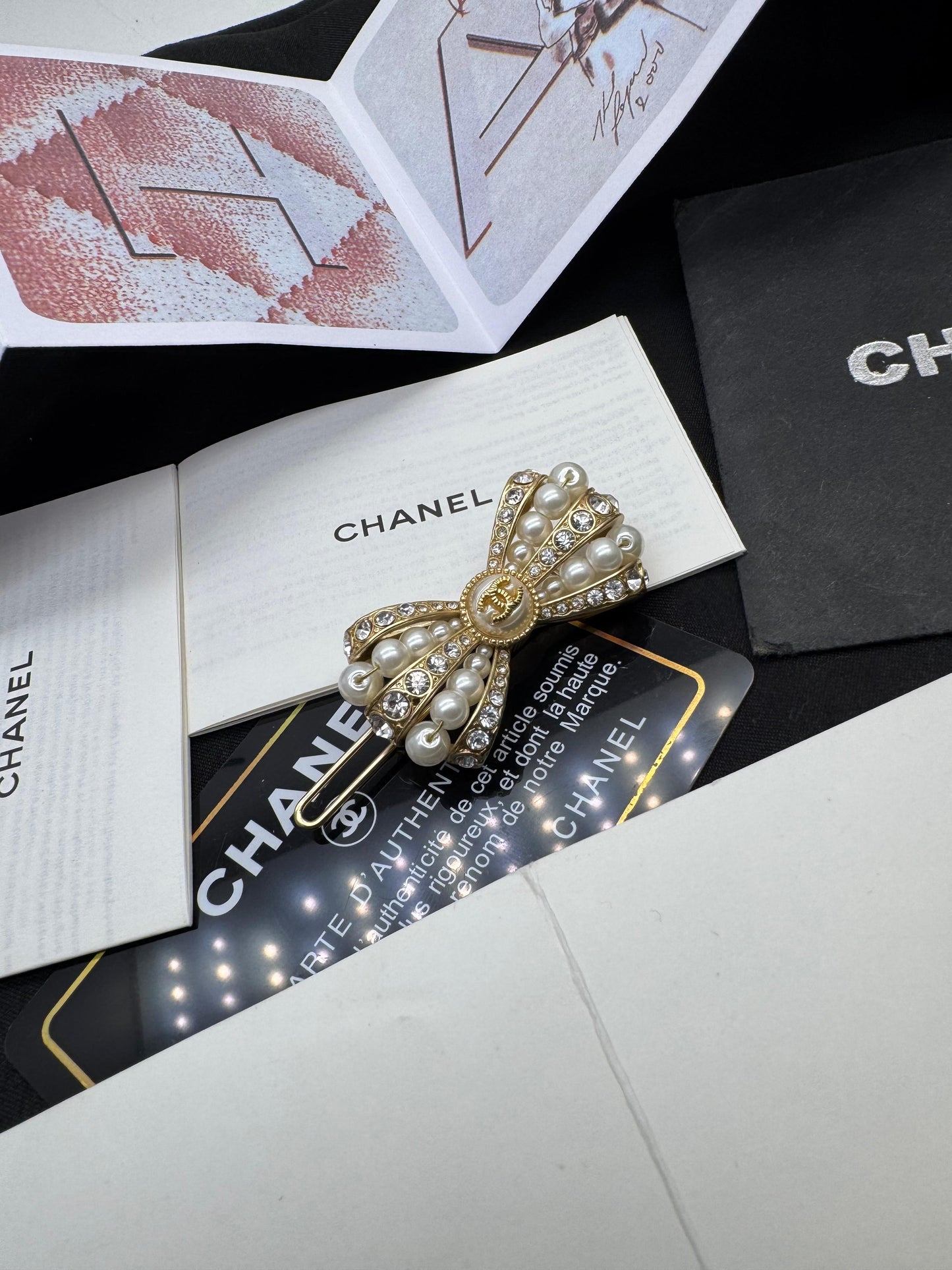 Gold Tone Pearl & Crystal Bow Hair Clip – Luxury Rhinestone Ribbon Barrette