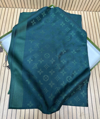 Luxury Jacquard Pashmina Scarf for Women – Soft Winter Shawl with Elegant All-Over Pattern