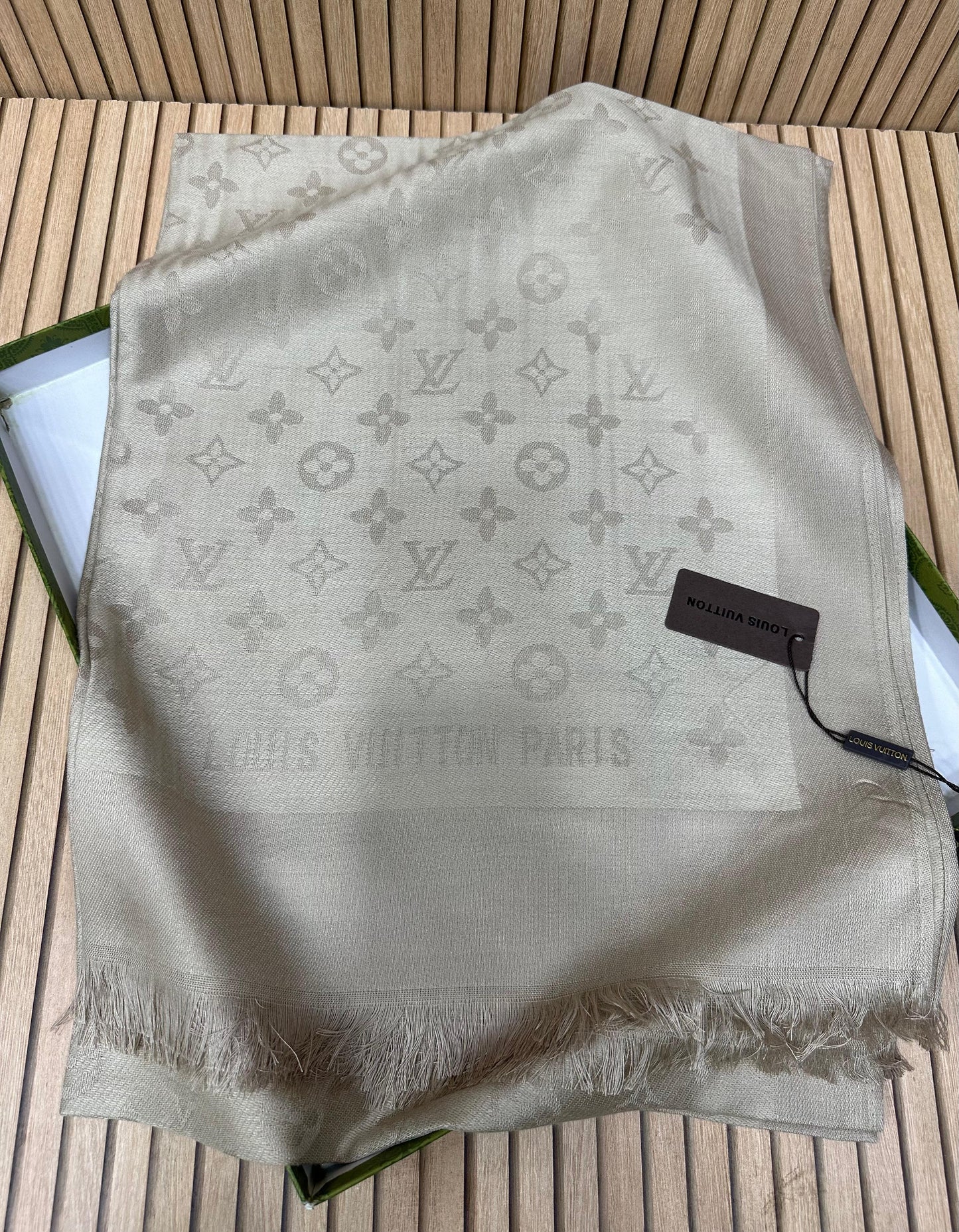 Premium Jacquard Pashmina Scarf for Women – Soft Winter Shawl with Elegant Woven Design