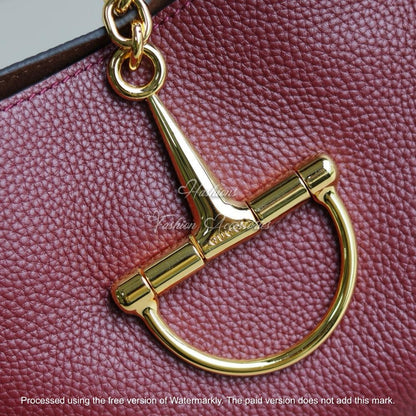 Slouchy Grained Leather Hobo Bag – Minimalist Shoulder Purse with Equestrian Gold Hardware