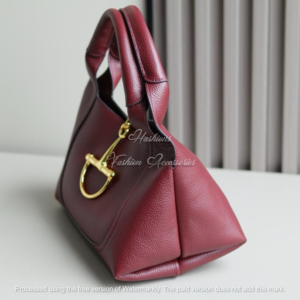 Slouchy Grained Leather Hobo Bag – Minimalist Shoulder Purse with Equestrian Gold Hardware