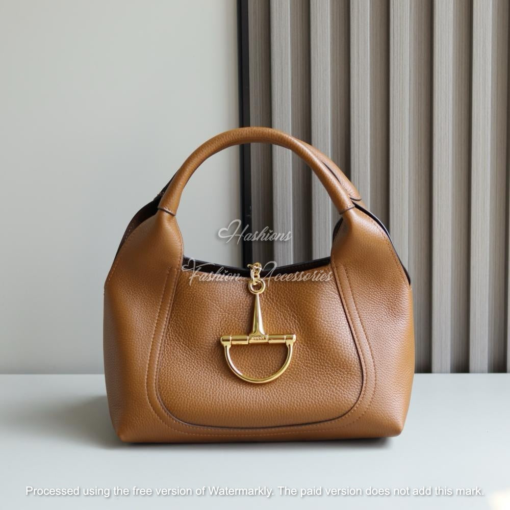 Slouchy Grained Leather Hobo Bag – Minimalist Shoulder Purse with Equestrian Gold Hardware