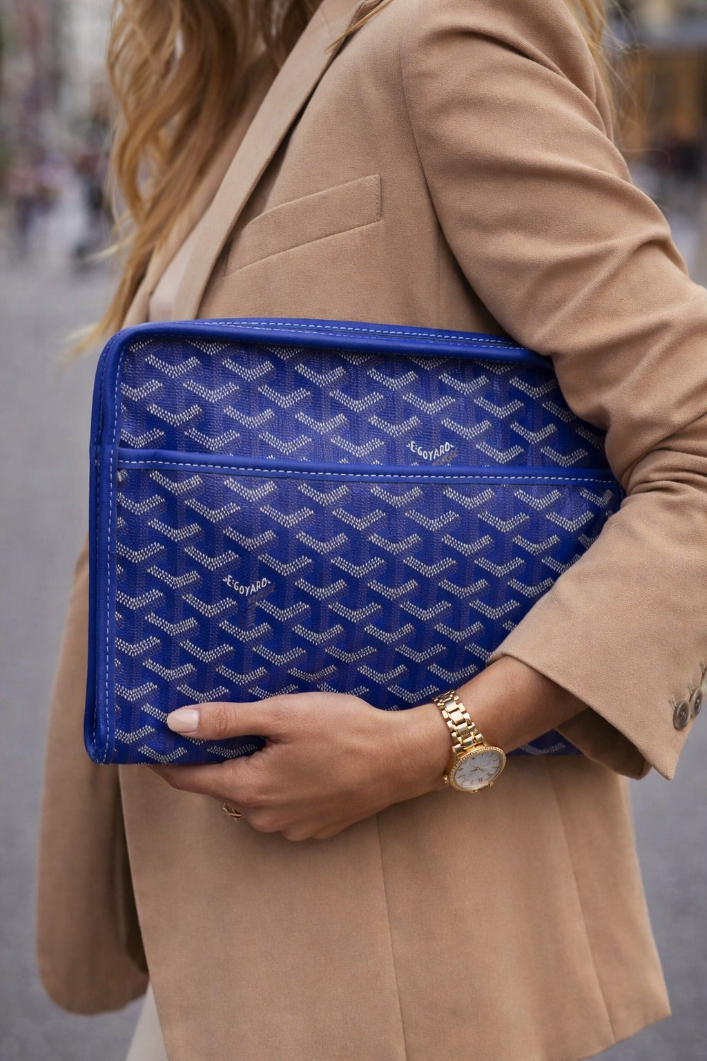 Chevron Pattern Envelope Clutch & Tablet Sleeve – Premium Document Organizer
