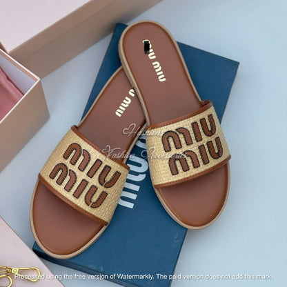 Leather Box Bag & Woven Slide Set