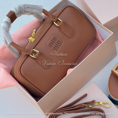 Leather Box Bag & Woven Slide Set