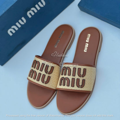 Raffia Texture Flat Slides