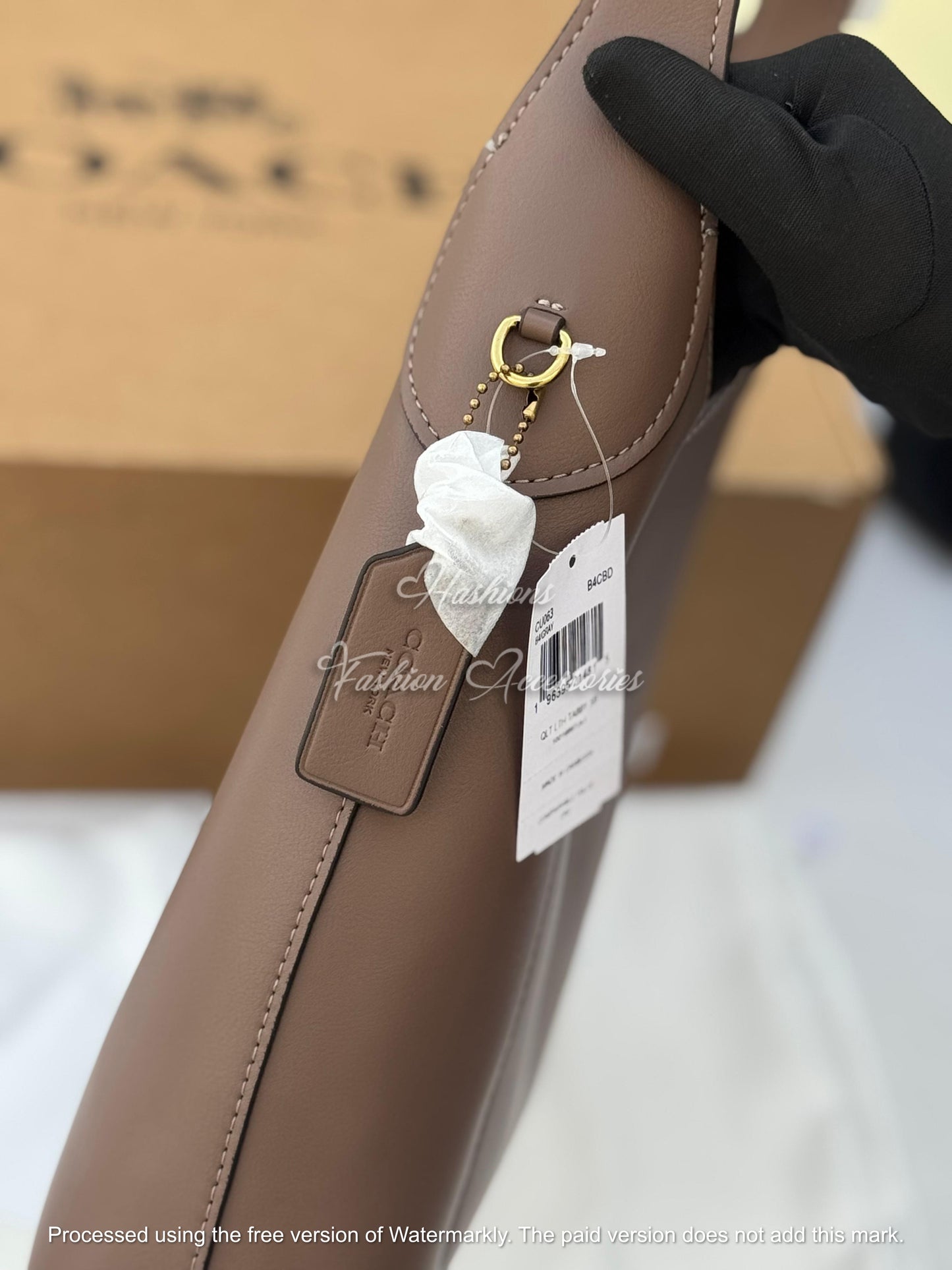 Minimalist Leather Hobo Bag
