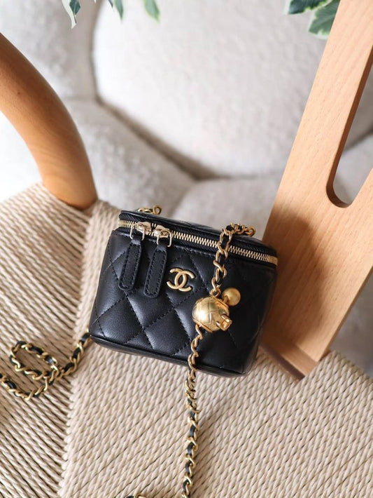 Quilted Leather Mini Vanity Case