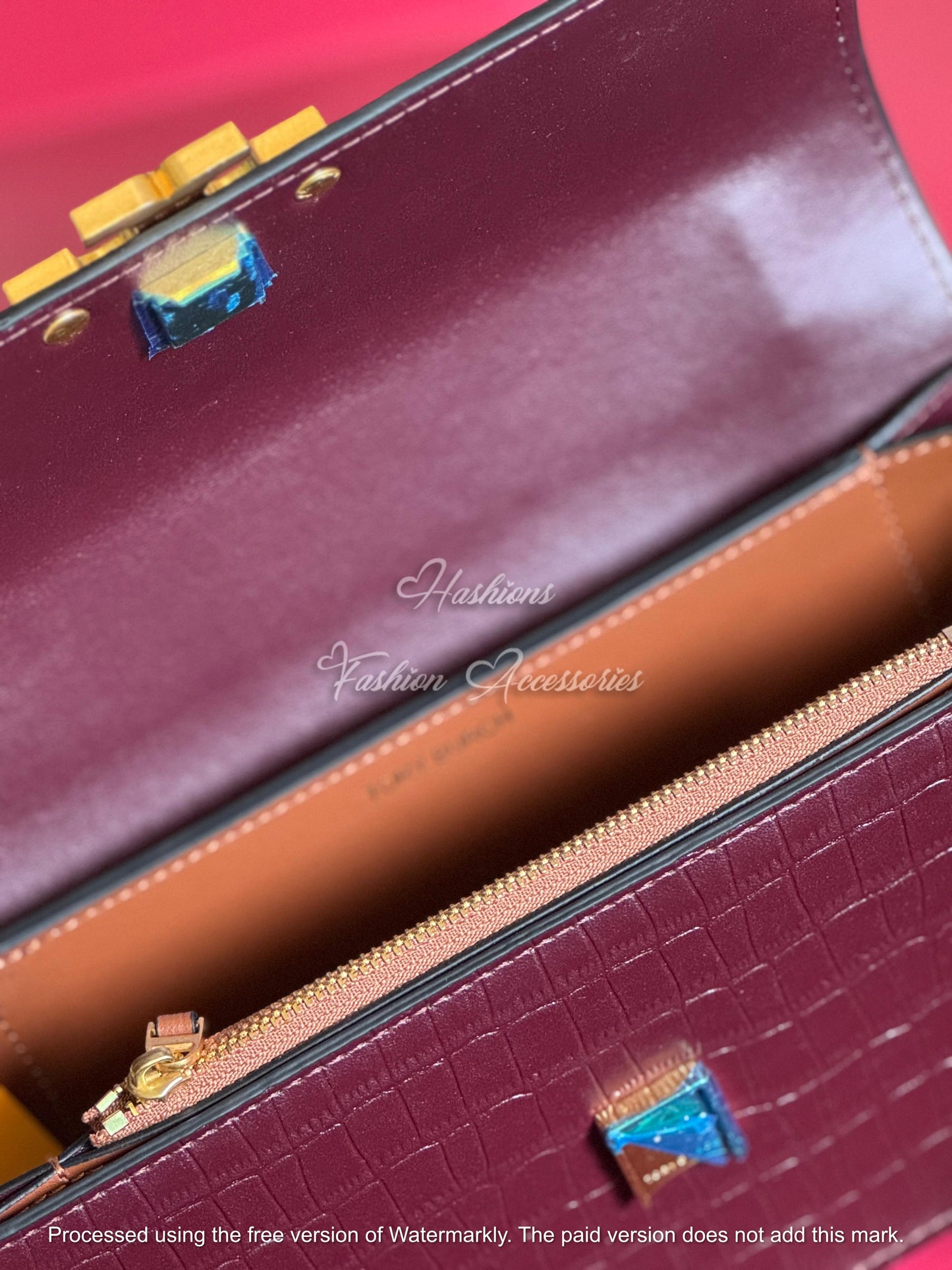Croc-Embossed Chain Shoulder Bag