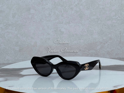Black Cat-Eye Sunglasses