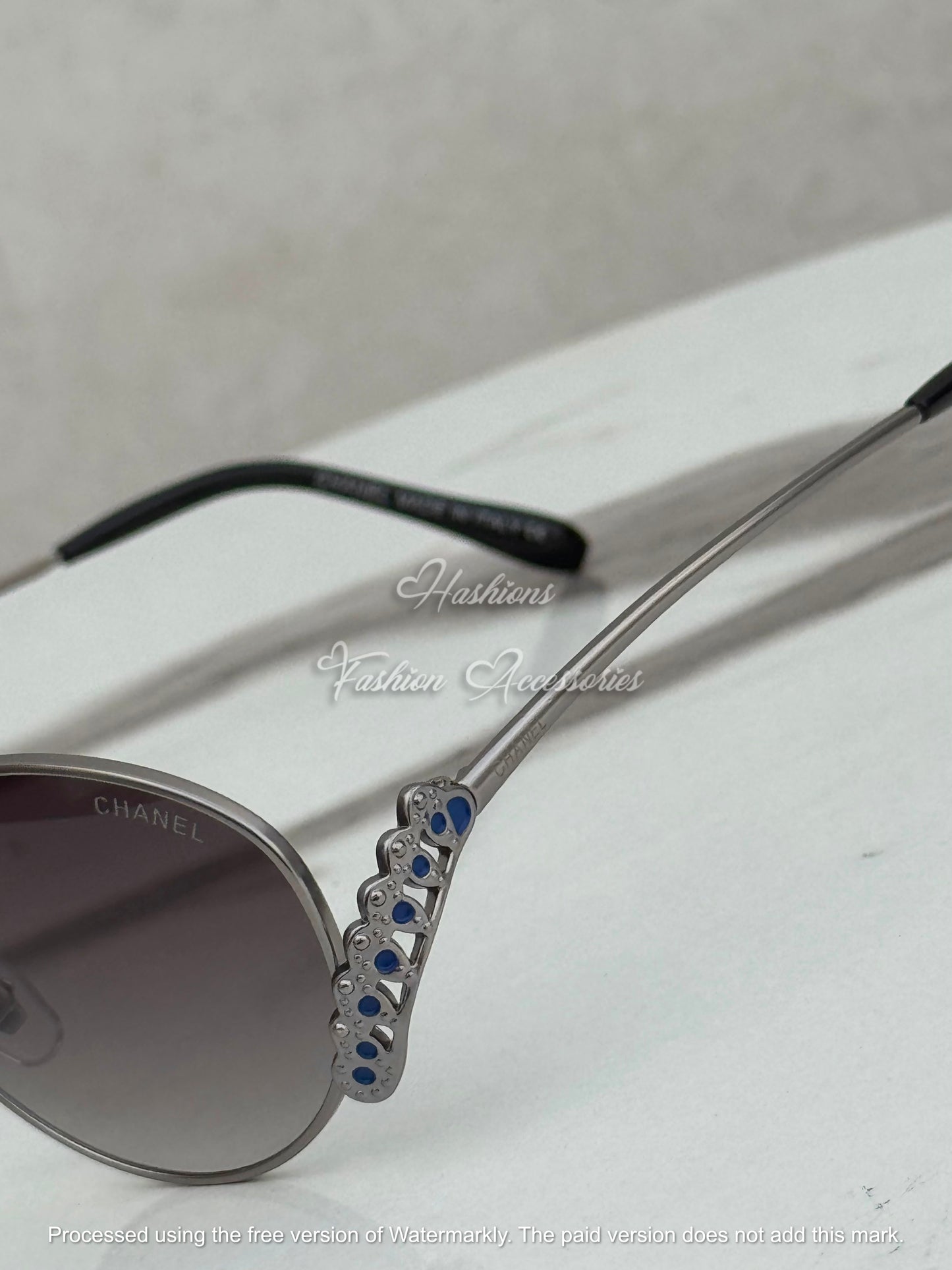 Round Crystal Sunglasses