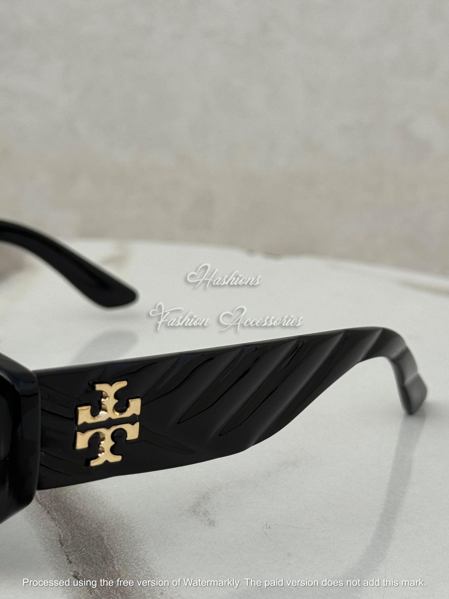 Black Oval Sunglasses
