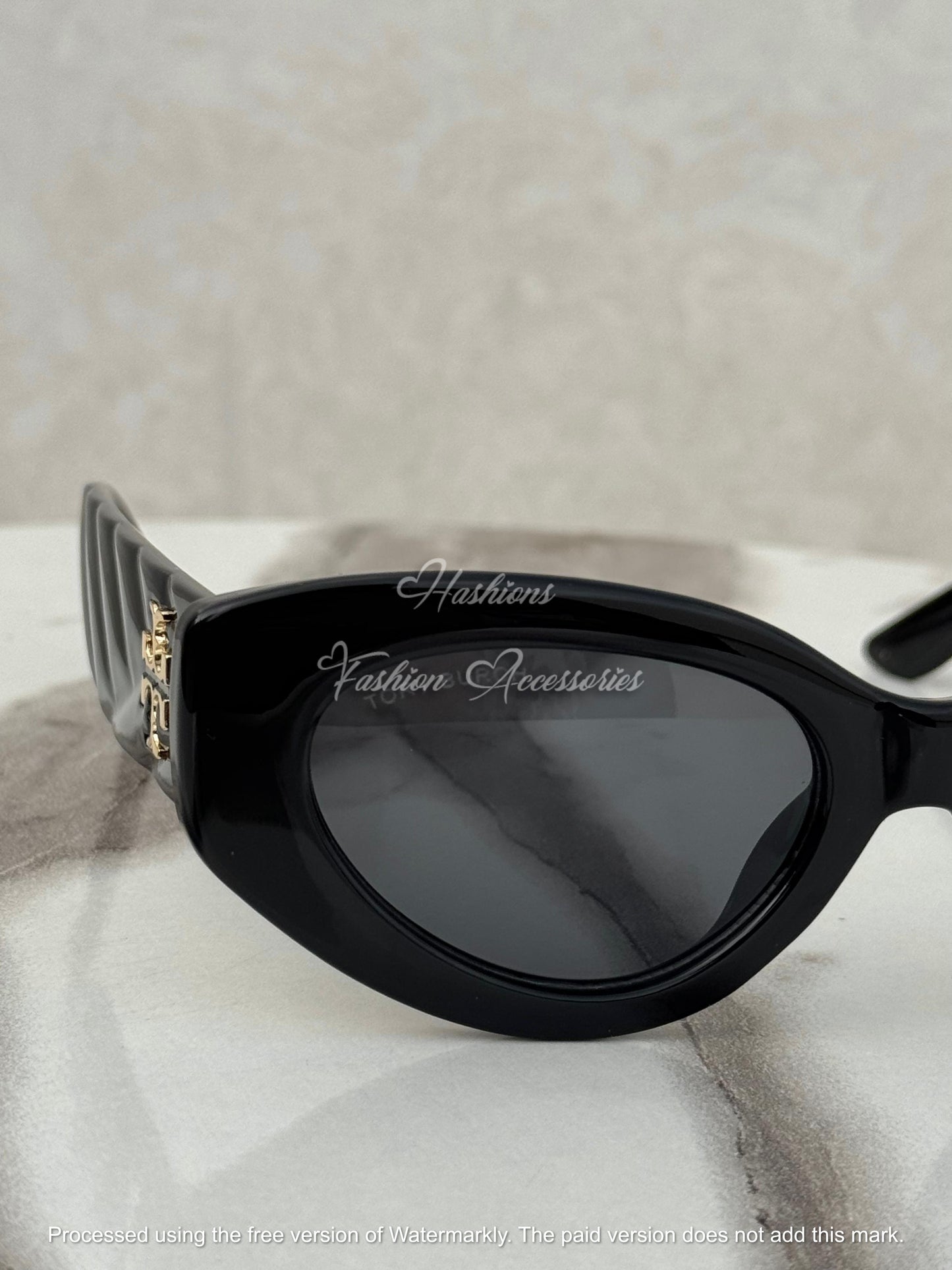 Black Oval Sunglasses