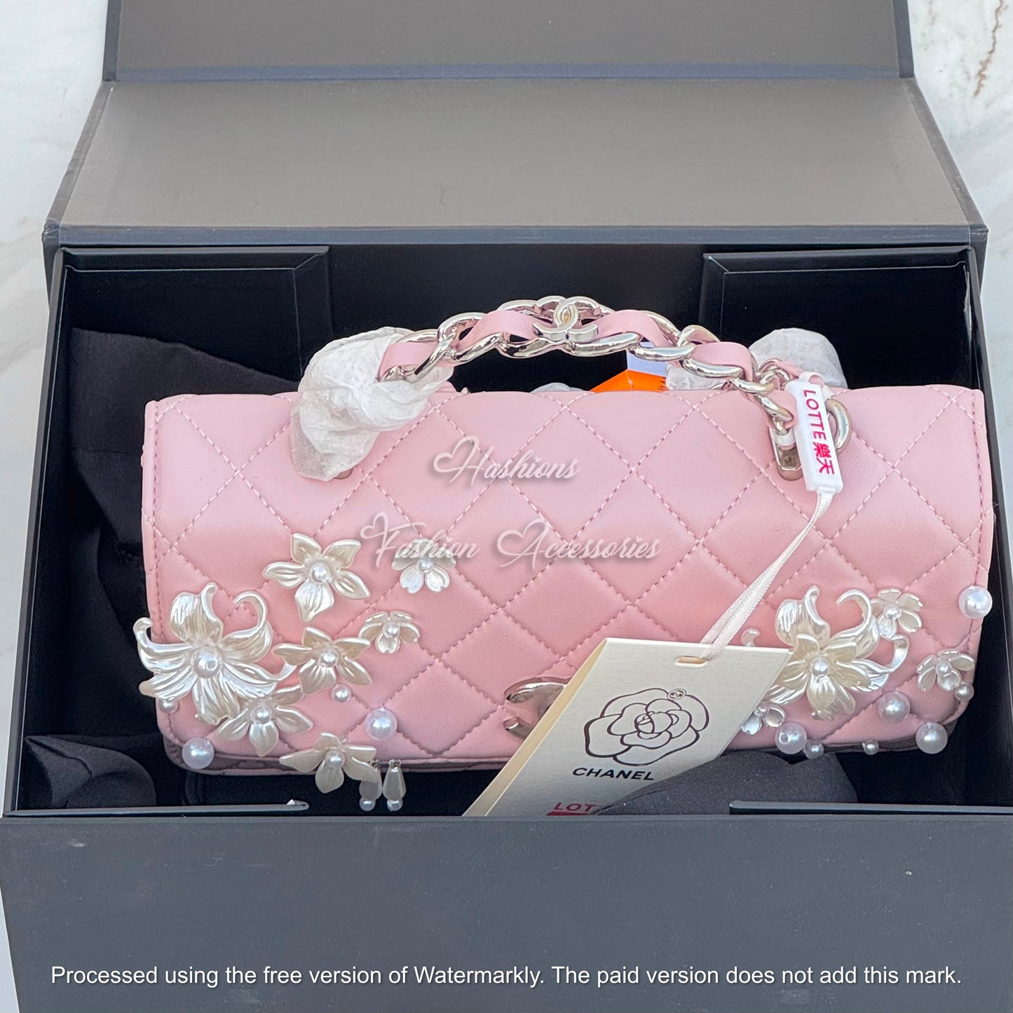 Pearl Floral Quilted Bag