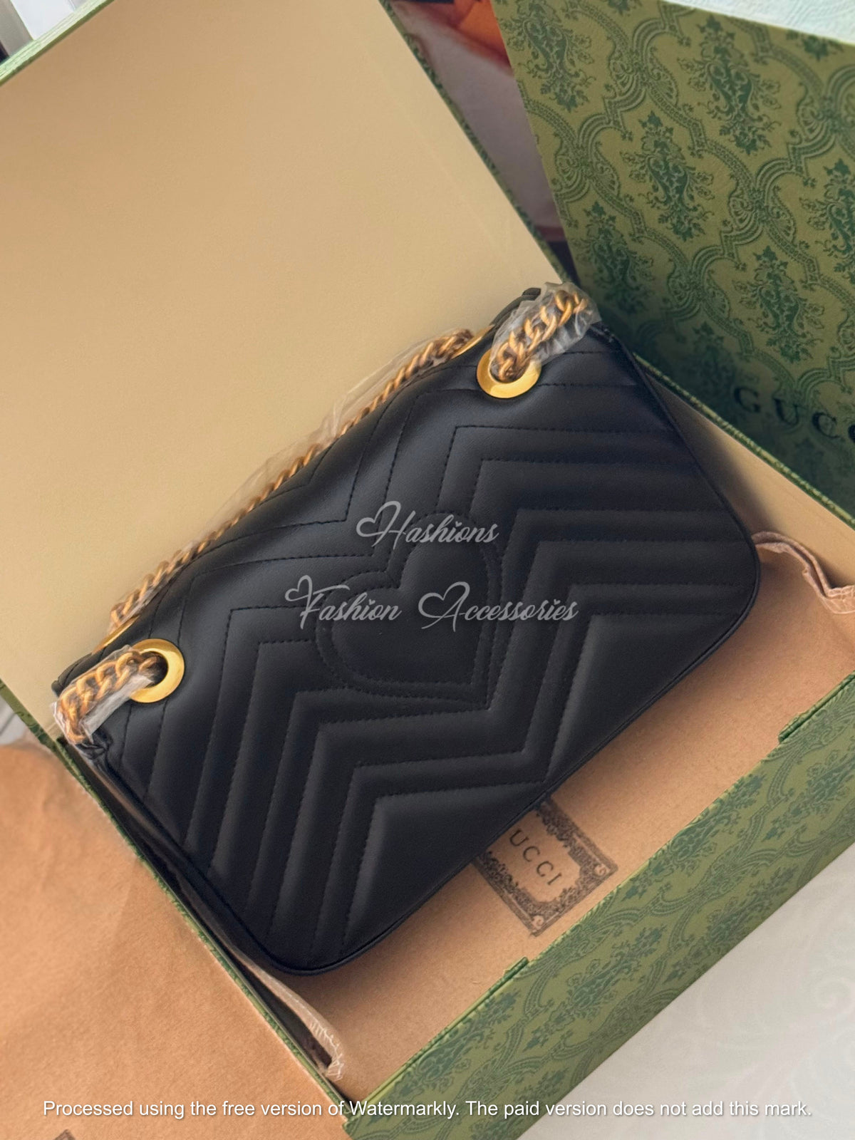 Quilted Chain Shoulder Bag
