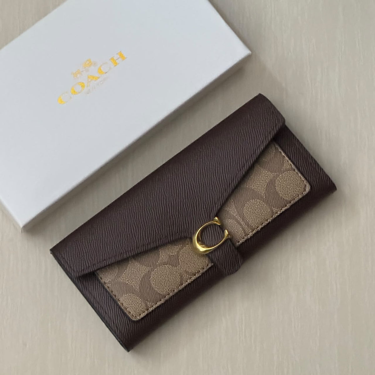 Contrast Panel Long Wallet