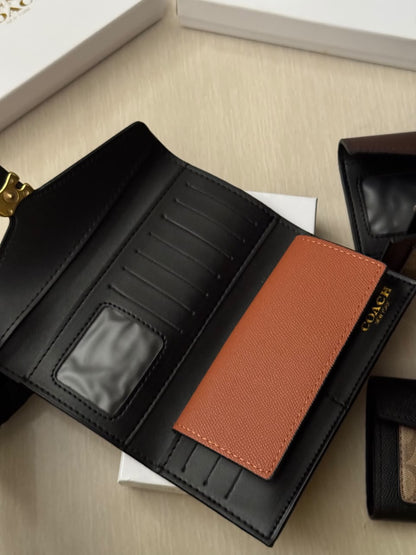 Contrast Panel Long Wallet