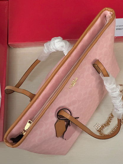 Charm Zip Tote