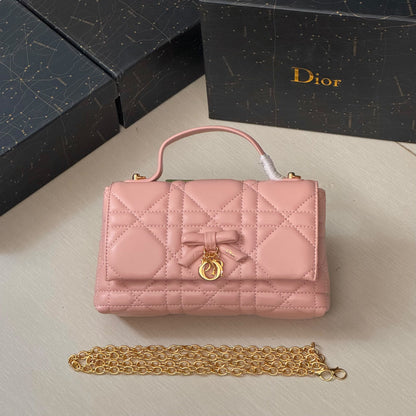 Quilted Bow Bag
