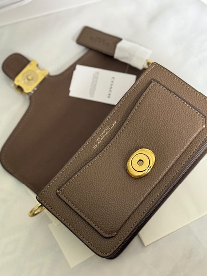 Tabby 26 Shoulder Bag