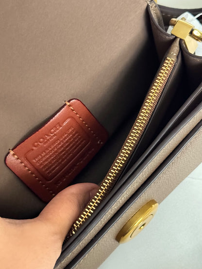 Tabby 26 Shoulder Bag