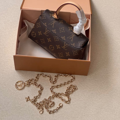 Mini Flap Chain Handbag