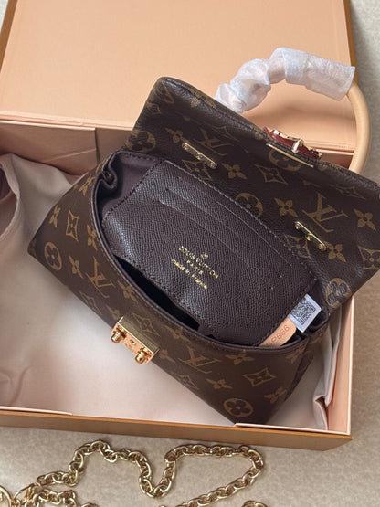 Mini Flap Chain Handbag