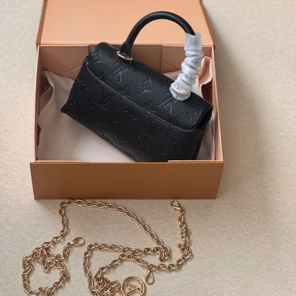 Mini Flap Chain Handbag