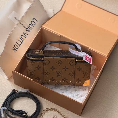 Vanity Crossbody Bag