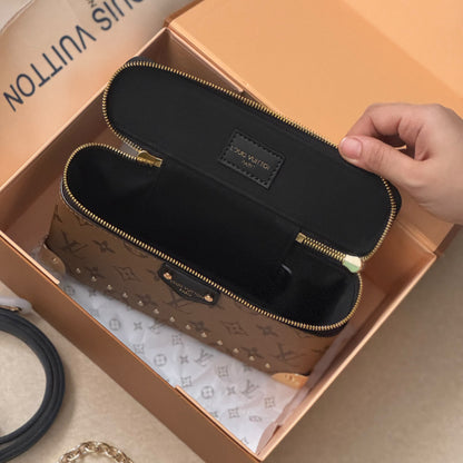 Vanity Crossbody Bag