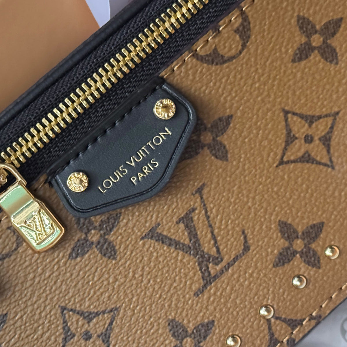 Vanity Crossbody Bag