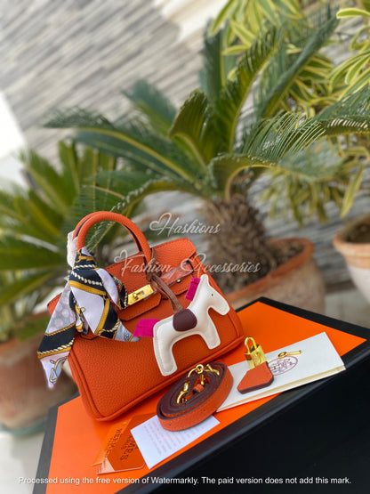 Mini Pebbled Leather Top Handle Satchel 20cm | Crossbody