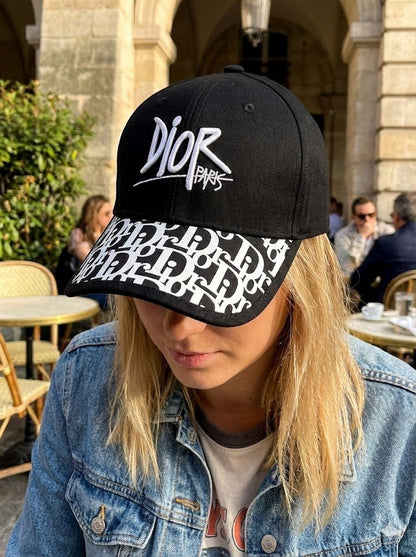 Black Graphic Print Baseball Cap – Adjustable Streetwear Fashion Hat for Men & Women