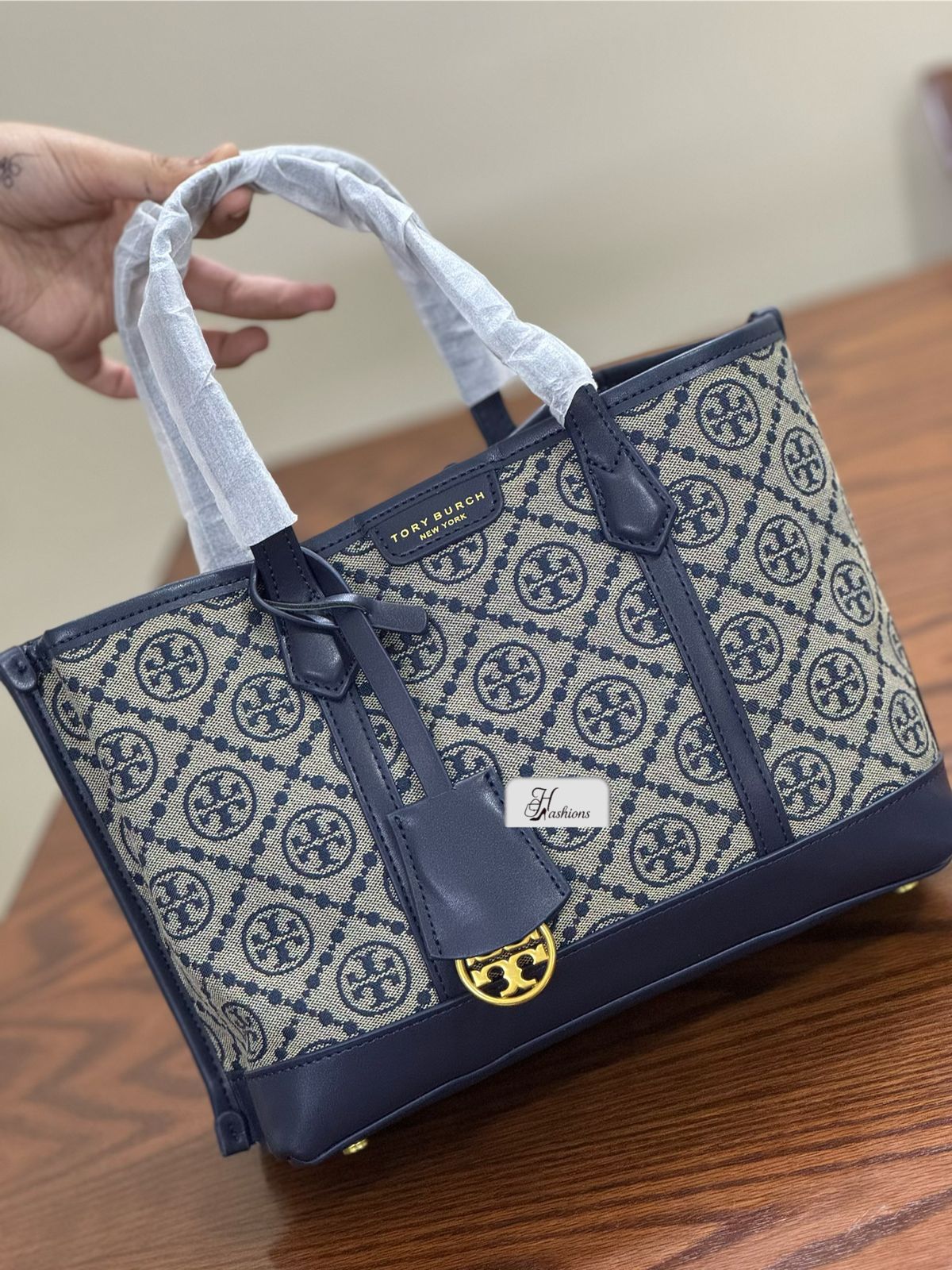 Premium Monogram Jacquard Tote Bag with Vegan Leather Trim – Multi-Functional Everyday Satchel & Shoulder Bag