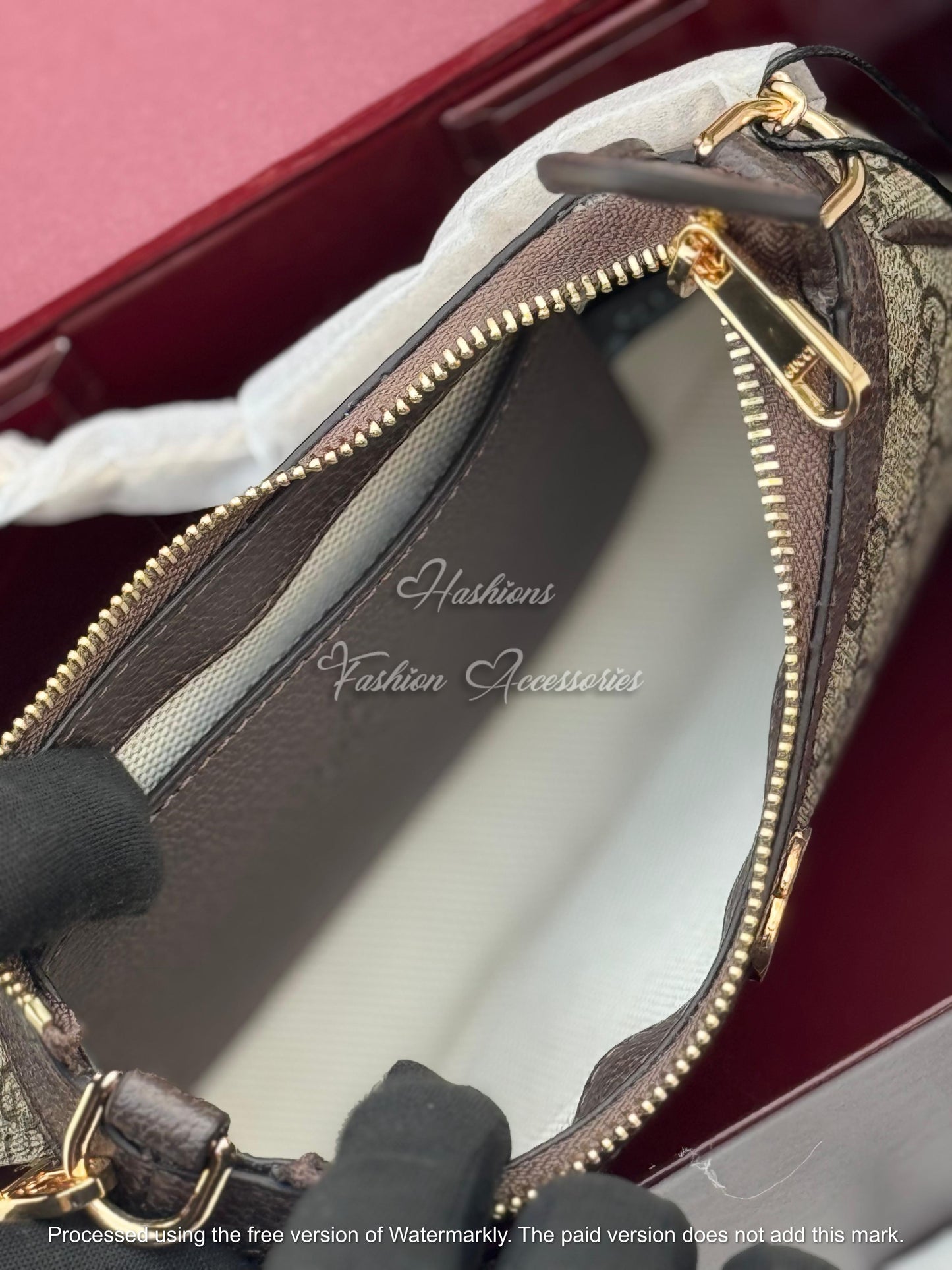 Luxury Canvas Chain Shoulder Bag – Mini Monogram Design