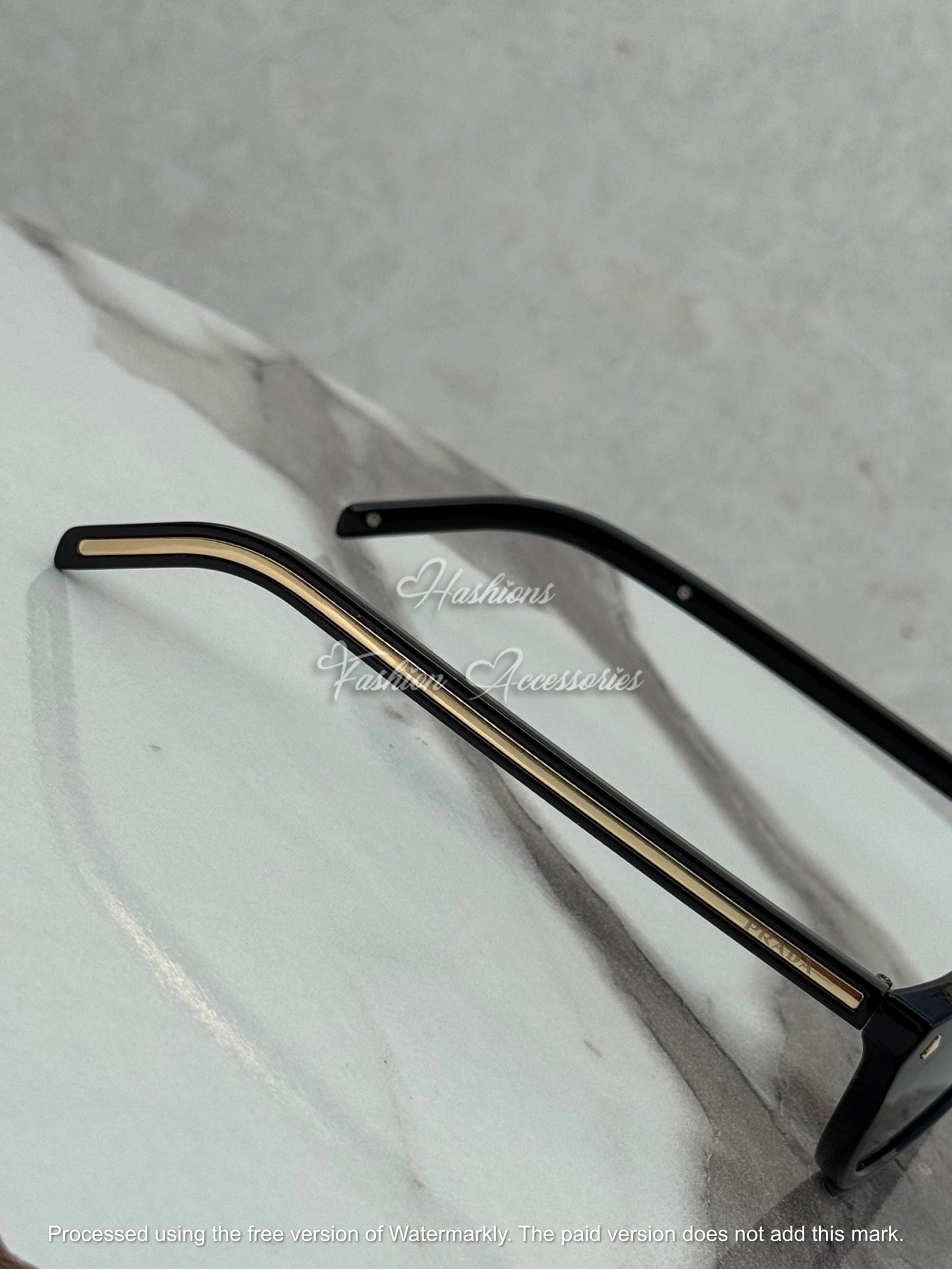 Retro Oval Sunglasses