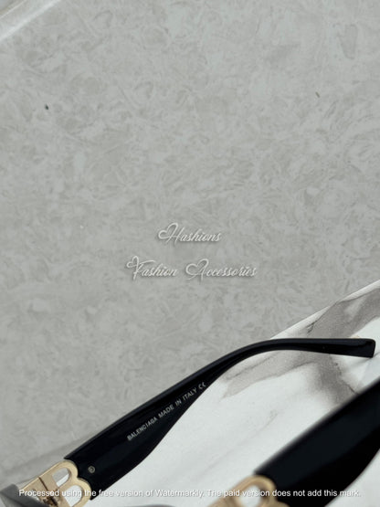 Rectangular Black Sunglasses