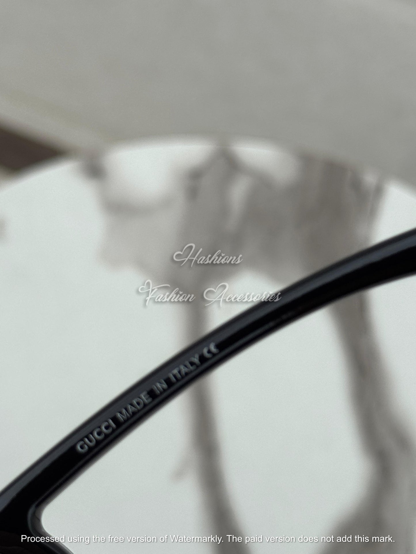 Women’s Rectangular Glossy Frame Sunglasses