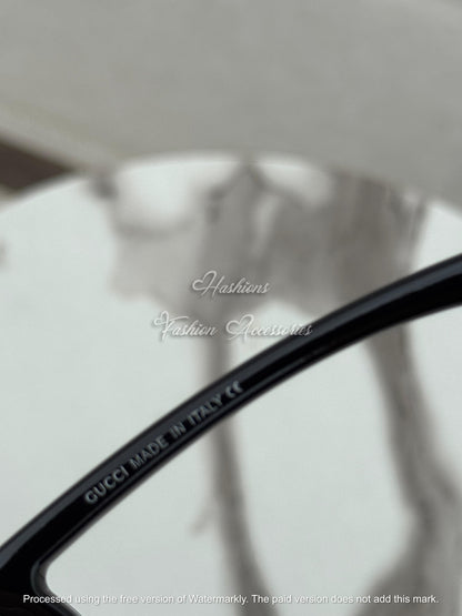 Women’s Rectangular Glossy Frame Sunglasses
