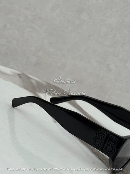 Chunky Oval Sunglasses