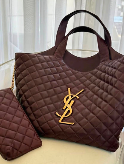 Women’s Large Quilted Tote Bag with Gold Accent – Premium Everyday Handbag