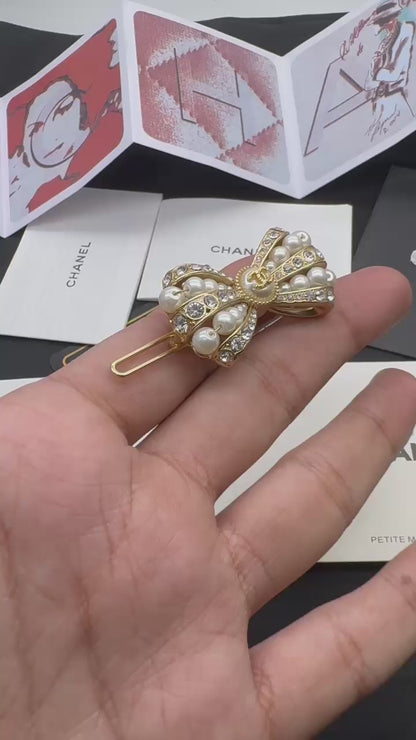 Gold Tone Pearl & Crystal Bow Hair Clip – Luxury Rhinestone Ribbon Barrette